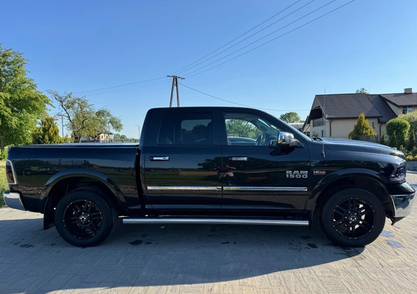 Dodge RAM cena 158000 przebieg: 159000, rok produkcji 2017 z Ząbkowice Śląskie małe 154